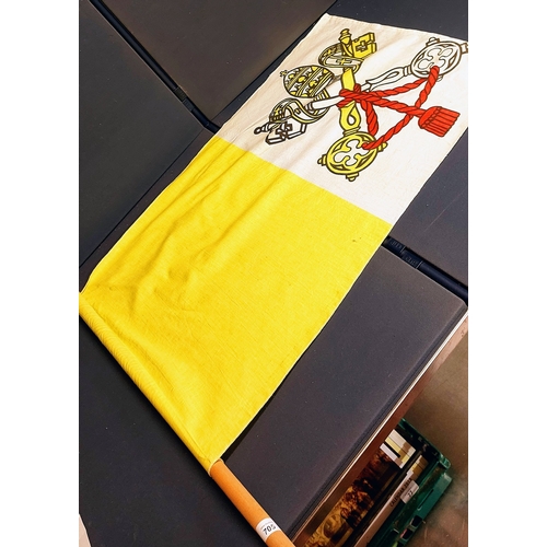 705 - Papal Flag