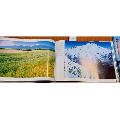 711 - Wonders of the World & Mountains A Panoramic Vision - Large Volume Pictorials