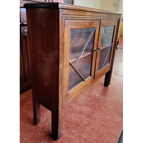 1001 - Neat Size Mahogany Glazed Bookcase