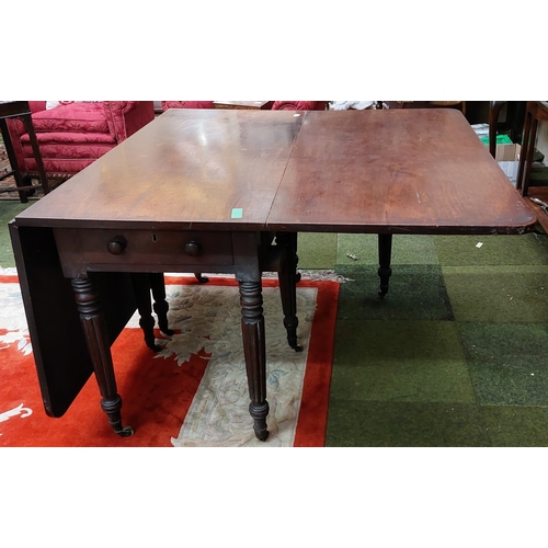 567 - Georgian Mahogany Drop Leaf Table with Drawer to One End - C. 123cm W x 62cm D x 76cm H (180cm when ... 