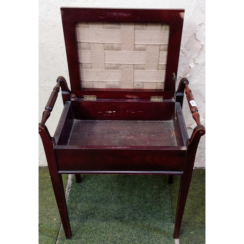 603 - Mahogany Lift Top Stool