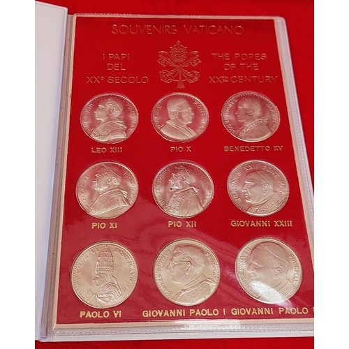 723 - 3 Coin Sets - Souvenir Citta Del Vaticano 1982, The Decimal Coinage of Great Britain and Northern Ir... 