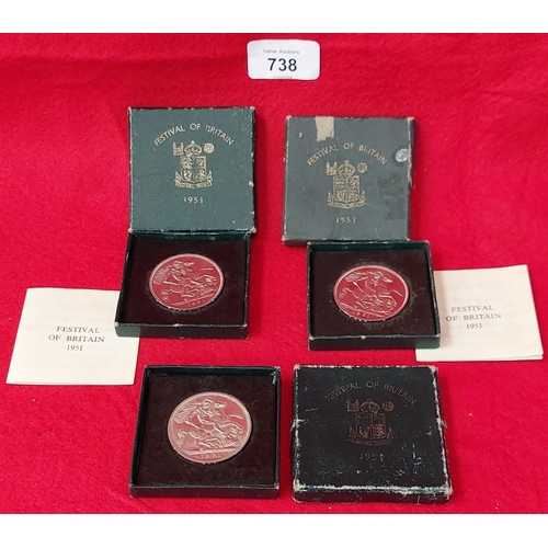 738 - 3 Festival of Britain 1951 Cased Crowns & Collection of English Farthings, Half Pennies