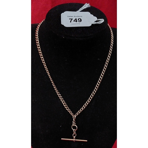 749 - 9 ct Gold Muff Chain with T Bar - 28 grams