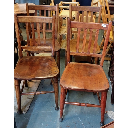 824 - 4 Country Kitchen Chairs