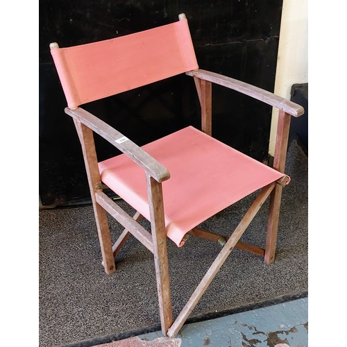 840 - Folding Directors Chair