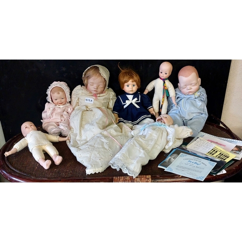 872A - 7 Vintage Dolls