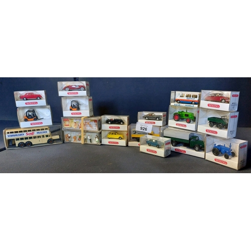 926 - 5 Boxed Preiser Figures HO 1:87 Scale & Collection of 16 Boxed Wiking 1:87 Vehicles