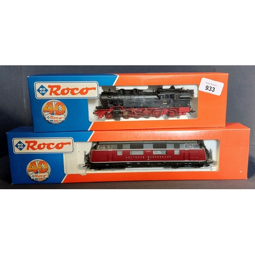 933 - 2 Roco HO Locomotives - 63261 DRG 93 527 & 43522 DB V 200 042