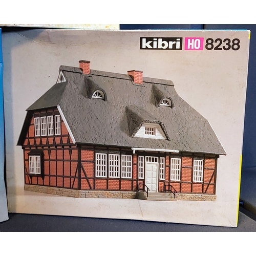 943 - 3 Kibri HO Model Buildings - 9786, 8238, 8197