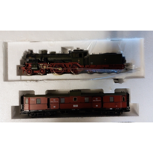 950 - Fleischmann HO Limites Series 4898 - Prussian Express Train Epoch I