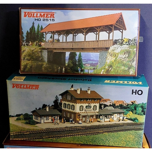 962 - 3 Boxed Vollmer HO Buildings - 2515, 2513, 3508B