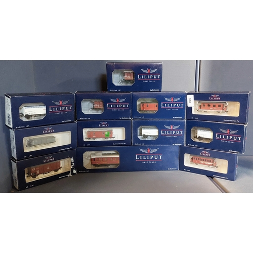 970 - 12 Boxed Liliput First Class 1:87 Wagons / Carriages - L371113, L371011, L225313, L245001, L294203, ... 