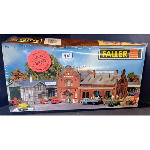 976 - Boxed Unopened Faller HO Station Buildings - Model 75