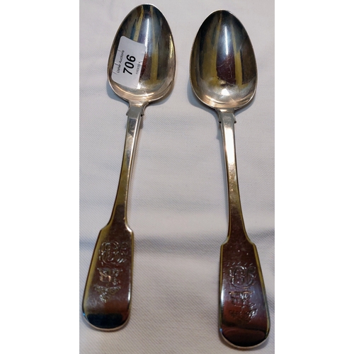 706 - Pair of Irish Rat Tail Dinner Spoons - Dublin 1830 by John Farnett - 159 grams