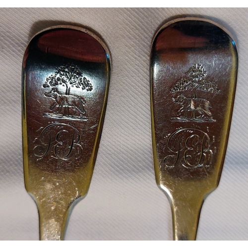 706 - Pair of Irish Rat Tail Dinner Spoons - Dublin 1830 by John Farnett - 159 grams