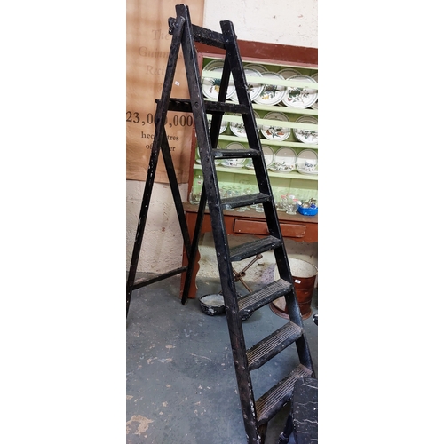 151 - 7 Step Wooden Step Ladder