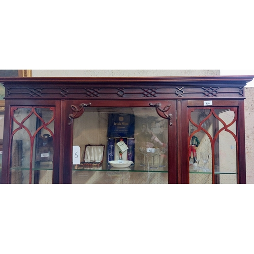 430 - Edwardian Chippendale Style Fretwork Mahogany Glazed Single Door Display Cabinet - C. 122cm W x 38cm... 