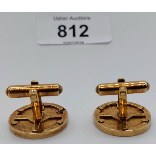 812 - Pair of Victorian Half Sovereigns 1900; Set in 9 ct Gold Cufflinks - 17 gram