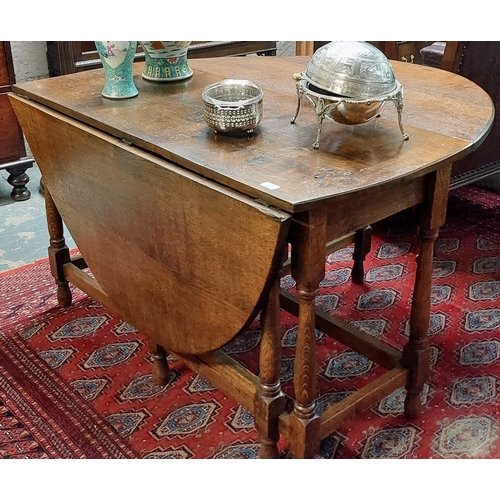 104 - Fine Oak Drop Leaf Gate Leg Table - C. 120cm W x 58cm D x 75cm H