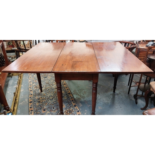 107 - Victorian Mahogany Drop Leaf Gate Leg Table - C. 122cm W x 50cm D x 73cm H