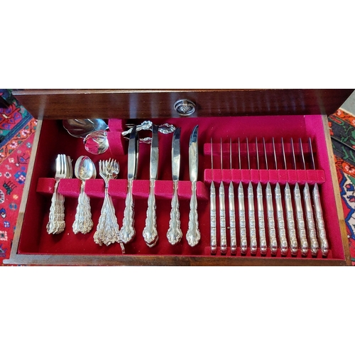 373 - 3 Drawer Chest Canteen of Cutlery 