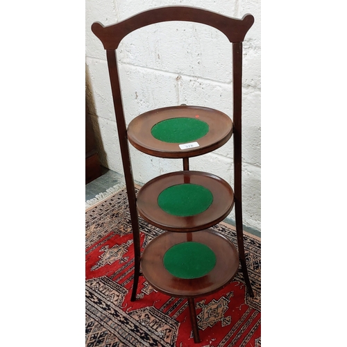 376 - Folding Cake / Plant Stand