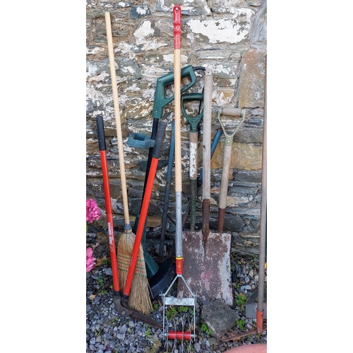 494 - Lot of Garden Tools inc Rake, Spade, Fork etc