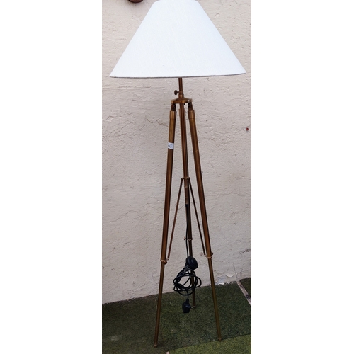 567 - Tripod Standard Lamp