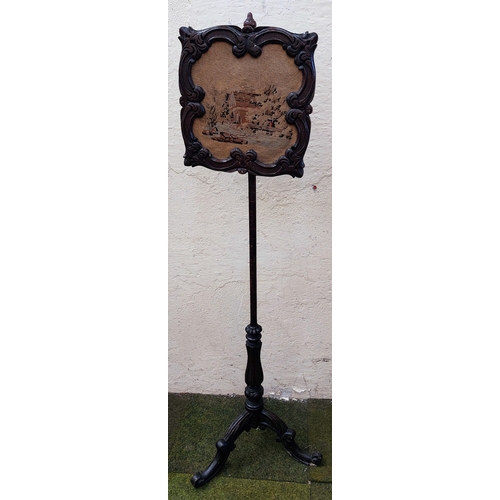 601 - 19th Century Carved Oak Tapestry Pole Firescreen