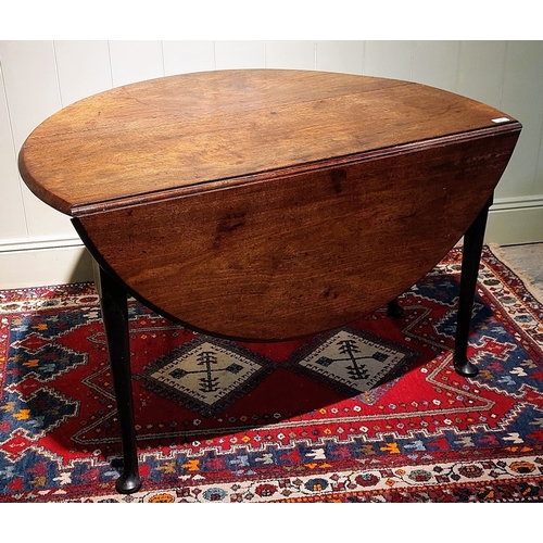 85 - Georgian Mahogany Pad Foot Drop Leaf Table - C. 114cm W