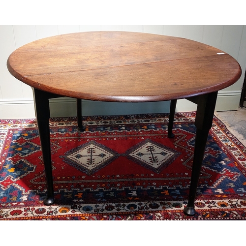 85 - Georgian Mahogany Pad Foot Drop Leaf Table - C. 114cm W