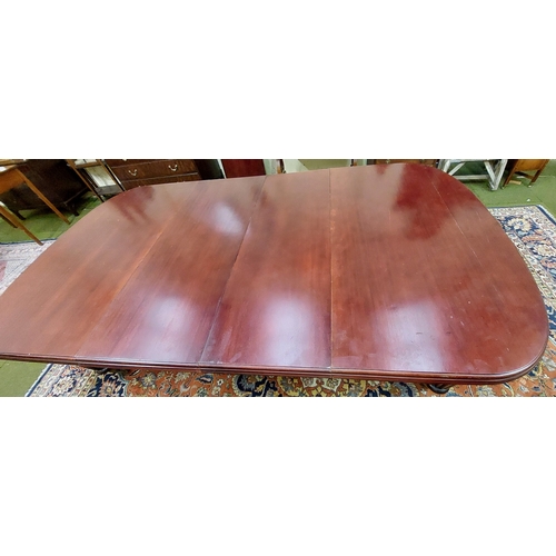 731 - Extendable Mahogany Dining Table - C. 136cm W X 240cm L (with 2 added leaves)