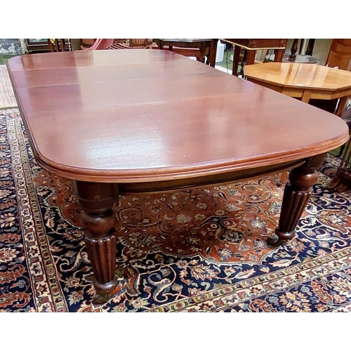 731 - Extendable Mahogany Dining Table - C. 136cm W X 240cm L (with 2 added leaves)