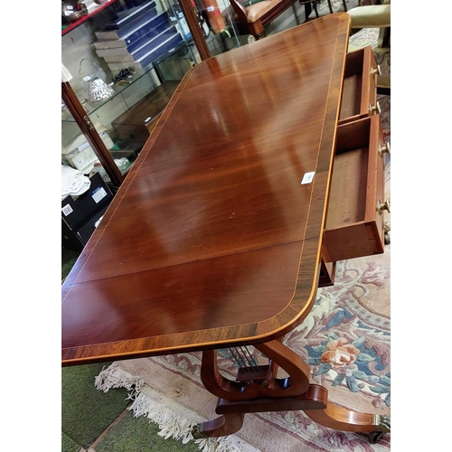 749 - Edwardian Mahogany Sofa Table, Cross Banded and Inlaid, with 2 Drawers and Turned Stretcher by Redma... 