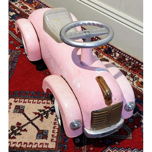 1039 - Childs Pink Push Along Car