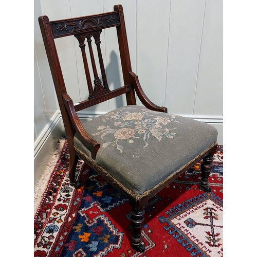 1143 - Edwardian Upholstered Bedroom / Nursing Chair