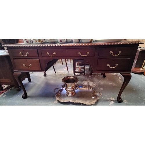 62 - Mahogany Chippendale Style Writing Desk with Leather Top - C. 143cm W x 80cm D