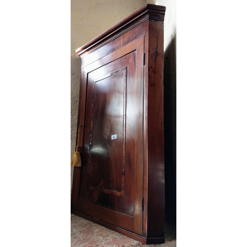 400 - Georgian Inlaid Mahogany Hanging Corner Cupboard - C. 64cm W x 96cm H