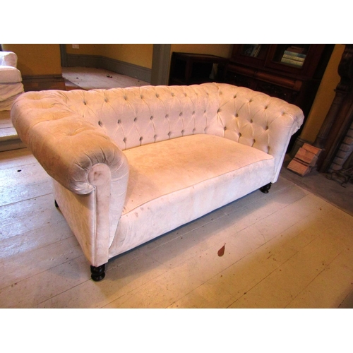 91 - Edwardian Deep Button Upholstered Chesterfield Settee Approximately 6ft Wide