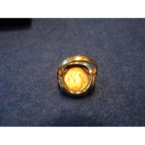 11 - Full Sovereign 9 Carat Gold Mounted Gents Ring Sovereign Dated 1900 Good Weight