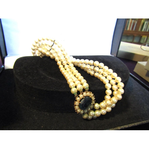 Lotus royale pearl on sale necklace