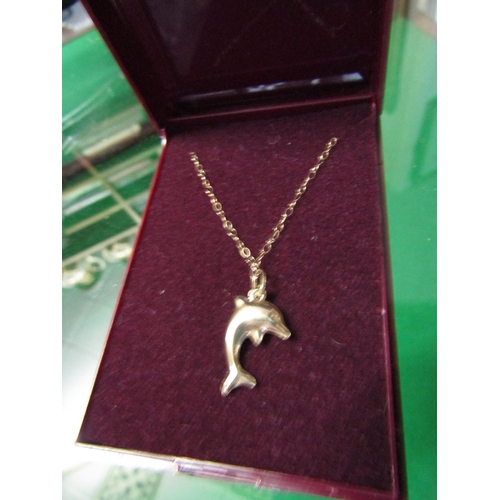 1209 - Dolphin Motif 9 Carat Ladies Pendant Necklace on 9 Carat Gold Chain