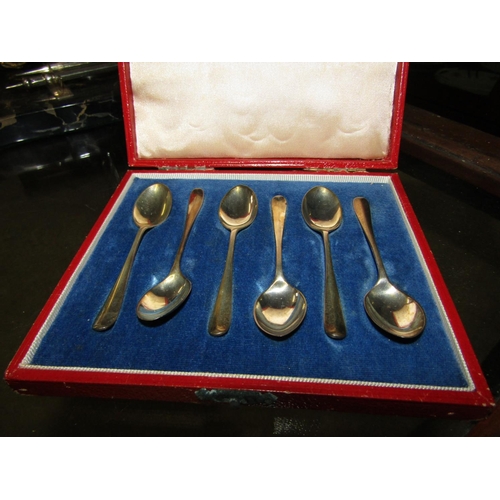 1224 - Set of Six Antique Solid Silver Teaspoons contained within Presentation Case