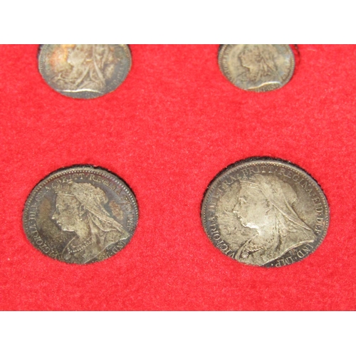 1317 - Maundy Set Dated 1900 Uncirculated contained within Presentation Case