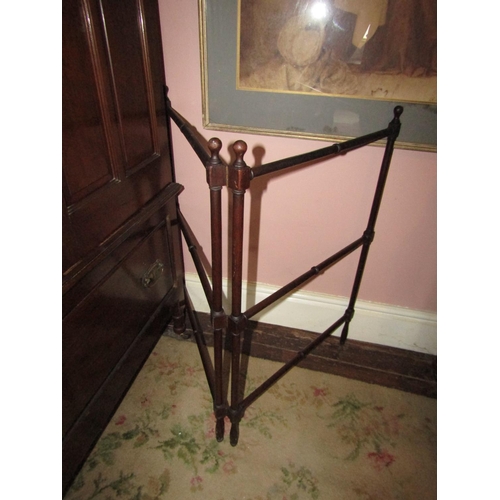 1343 - Georgian Mahogany Twin Folding Towel Rail of Turned Form