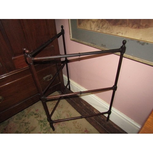 1343 - Georgian Mahogany Twin Folding Towel Rail of Turned Form