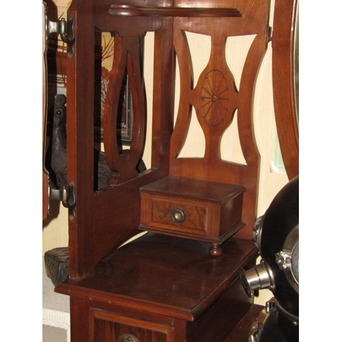 1398 - Victorian Figured Mahogany Dressing Chest with Three Oval Mirrors above Four Drawers. Chest Approxim... 