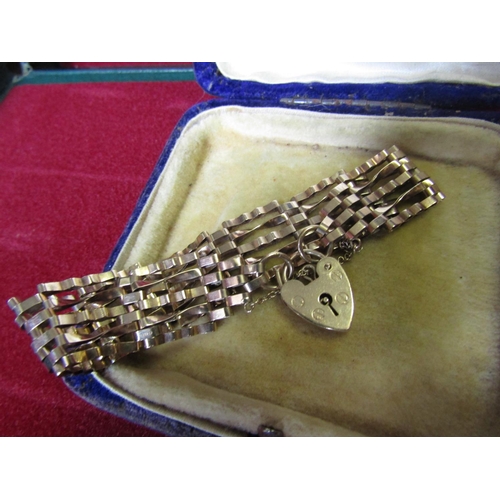 401 - 9 Carat Gold Link Bracelet Good Original Condition