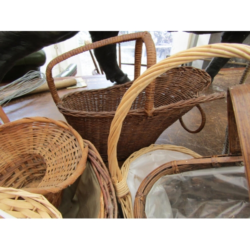 730 - Collection of Wicklow Baskets and Other Items Part Photographed Twenty in Lot